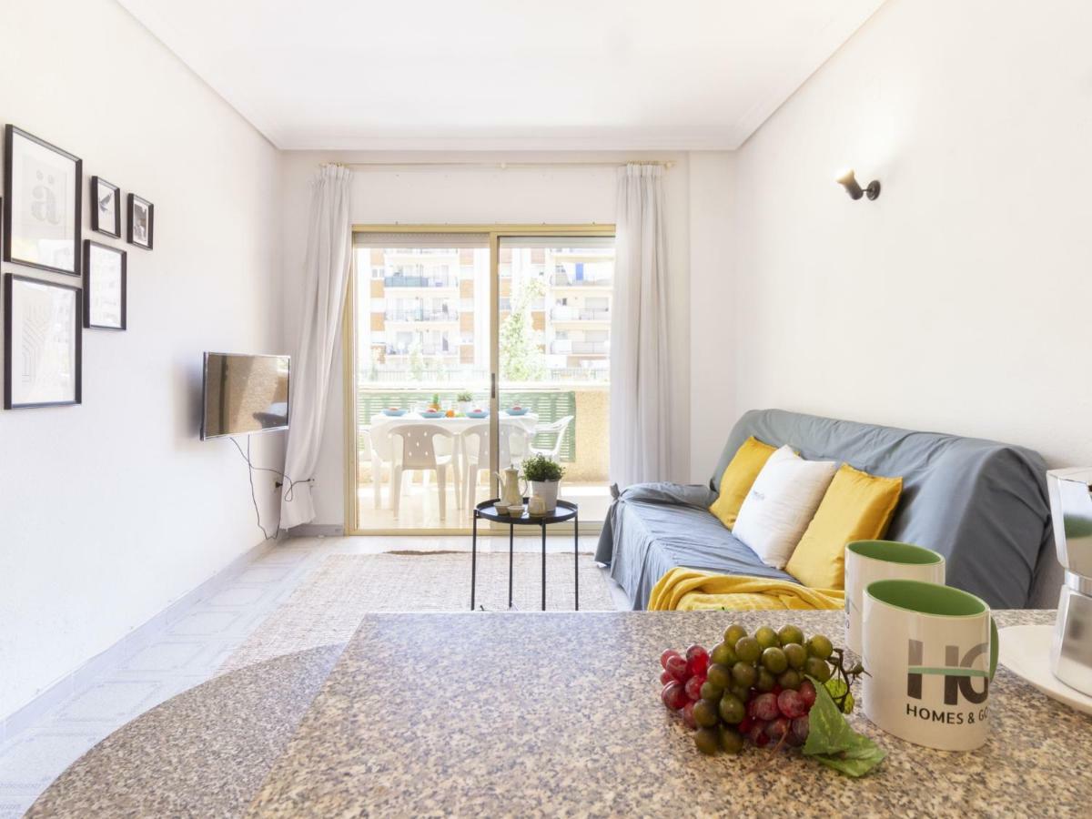 Homes & Go Albeniz Basic La Pineda Exteriér fotografie