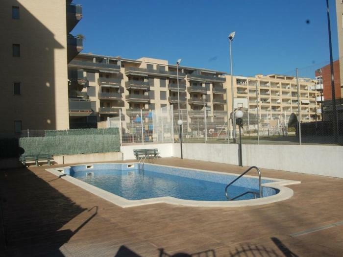 Homes & Go Albeniz Basic La Pineda Exteriér fotografie